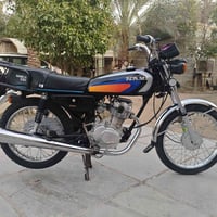 لللبيع دراجه نامه شلامجه سعر خاص ++ دراجه كلك كالك مو تاخبرني ادكالي ك...