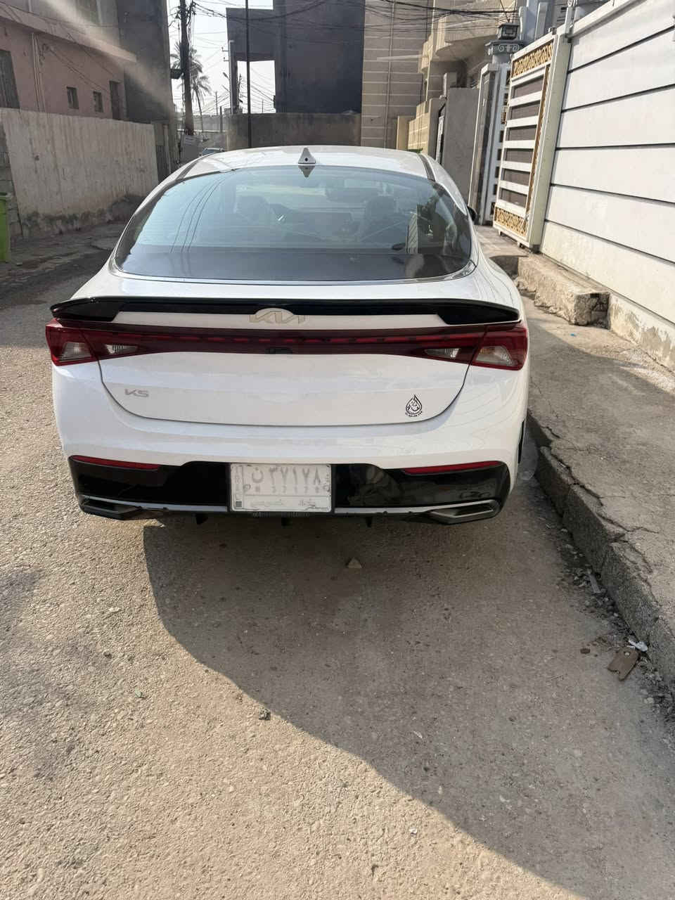 السلام عليكم كي فايف موديل 2023/بغدادباسمي حره  السياره ضرره وترمياه امطاراتعهدالسياره السياره برغي مامفتوح بيها مكفوله بدون صبغ بيها شبربارد بالجاملوغ الامامي السعر170/بيها مجال للشراي ***********
