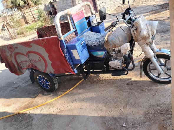 السلام عليكم ستوه للبيع جديده عالشركه بعدها بالنايلون الشركه أصوليه ***********
