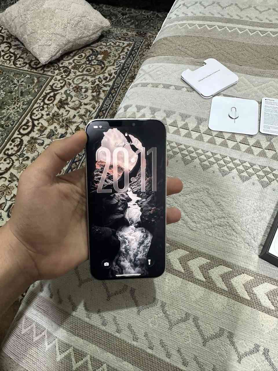 سلام عليكم آيفون ١٢ برو ماكس ذاكره ٢٥٦ بطاريه ٧٧ الجهاز مكفول من كلشي نضافه ١٠٠ بل ١٠٠  بس شويه بي اثر مال كفر بل شاصي ويروح بل ثنر الجهاز للبيع أو مراوس سعر ٥٠٠ وبي مجال قليل كلش مكاني كربلاء حسينيه جريه مركز الطف


**إذا كنت صاحب هذا الإعلان وتريد حذفه لأي سبب، رجاءا أرسل رسالة إلى الدعم الفني**