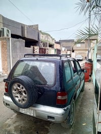 سياره للبيع سعر20وبيه مجال مكينه كايمه رقم بغداد مكان سياره بغداد 0771...