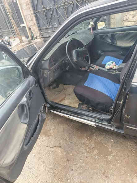 السلام عليكم
سياره برنس موديل ٩٣
رقم ألماني أبيض انبار
سنويه لحد ٢٨ سياره بيه نواقص بسيطه بطاين بوب خلفيه 
وتبخير شي بسيط جام كهربائي كله شغال كير أوتوماتيك نضيف سنتر لوك شغال كامل 
عنوان الرمادي ٥ كيلوا 
السعر ٢٨ وبيها مجال بسيط 
 
*********** أبو فاروق
