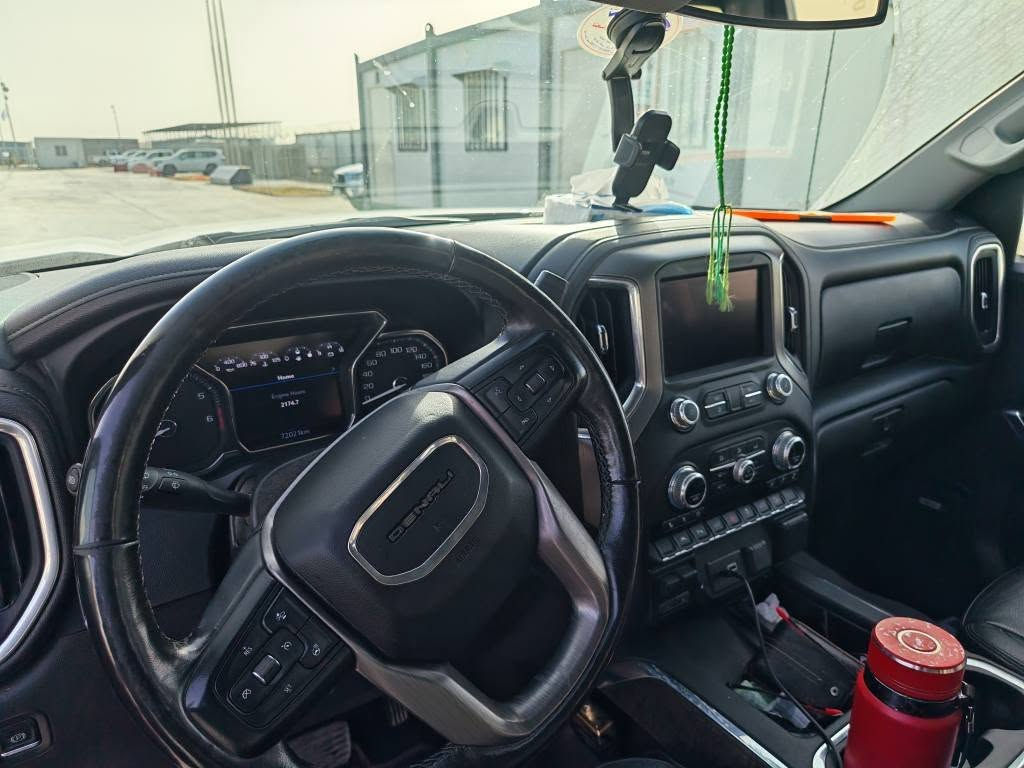 جمسي سيرا دنلي فول مواصفات رقم مميز السعر 290$ ورقه الاتصال *********** المدينة, البصرة
