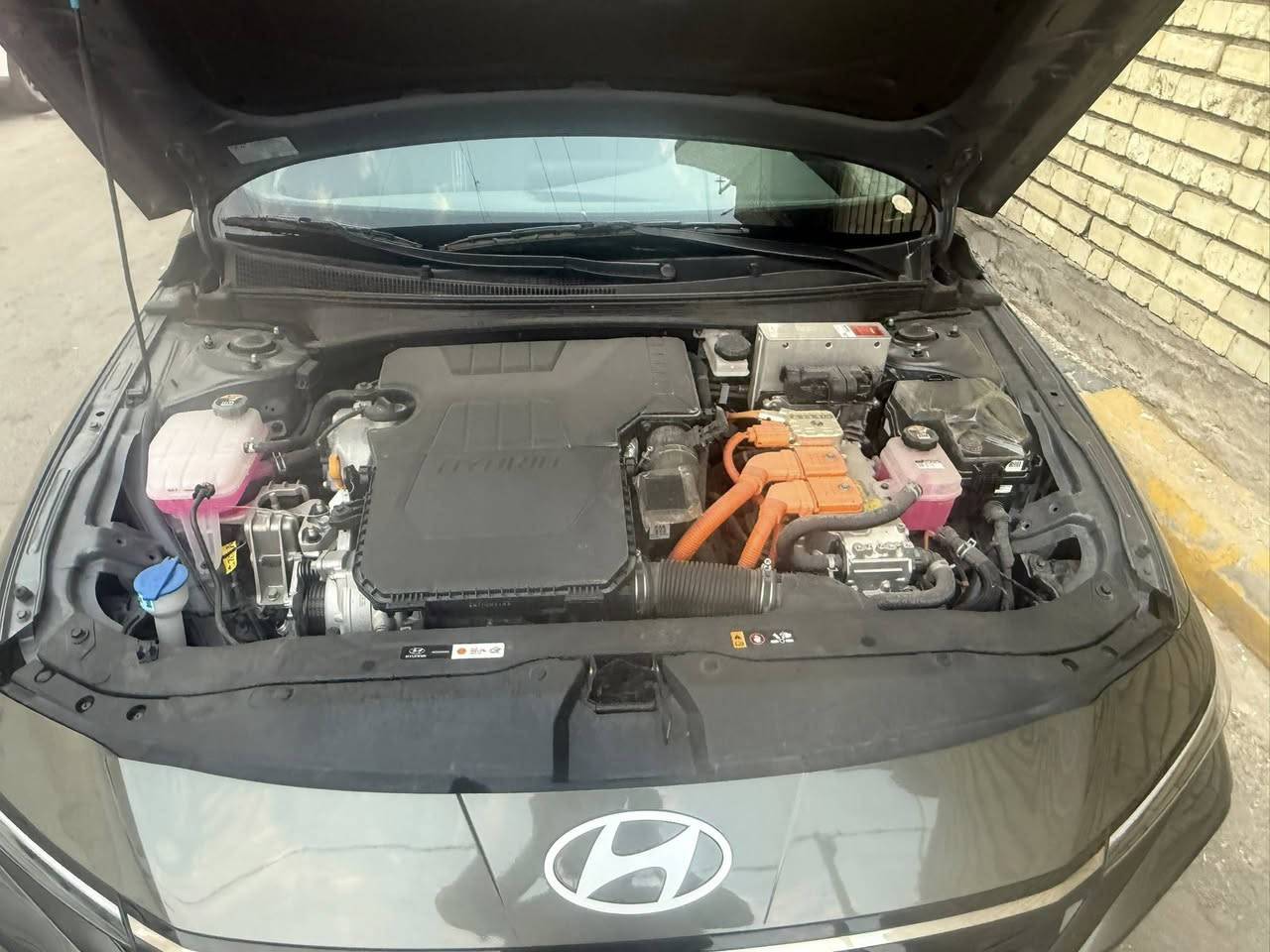 السلام عليكم الانترة هايبرد رقم بغداد بسمي ماشية 8000 الف  السعر 163 ورقة جاهزة على اخر حباية 
***********
