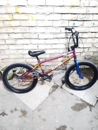 BMX للبيع بس المكينة عطلانة السعر 70 قفل مكاني حي التراث متوفر على الو...
