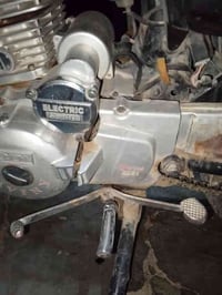 موطور سافين موديل 21 لبيع محرك معمر باقي شوف العين سعر 350 بي مجال 078...