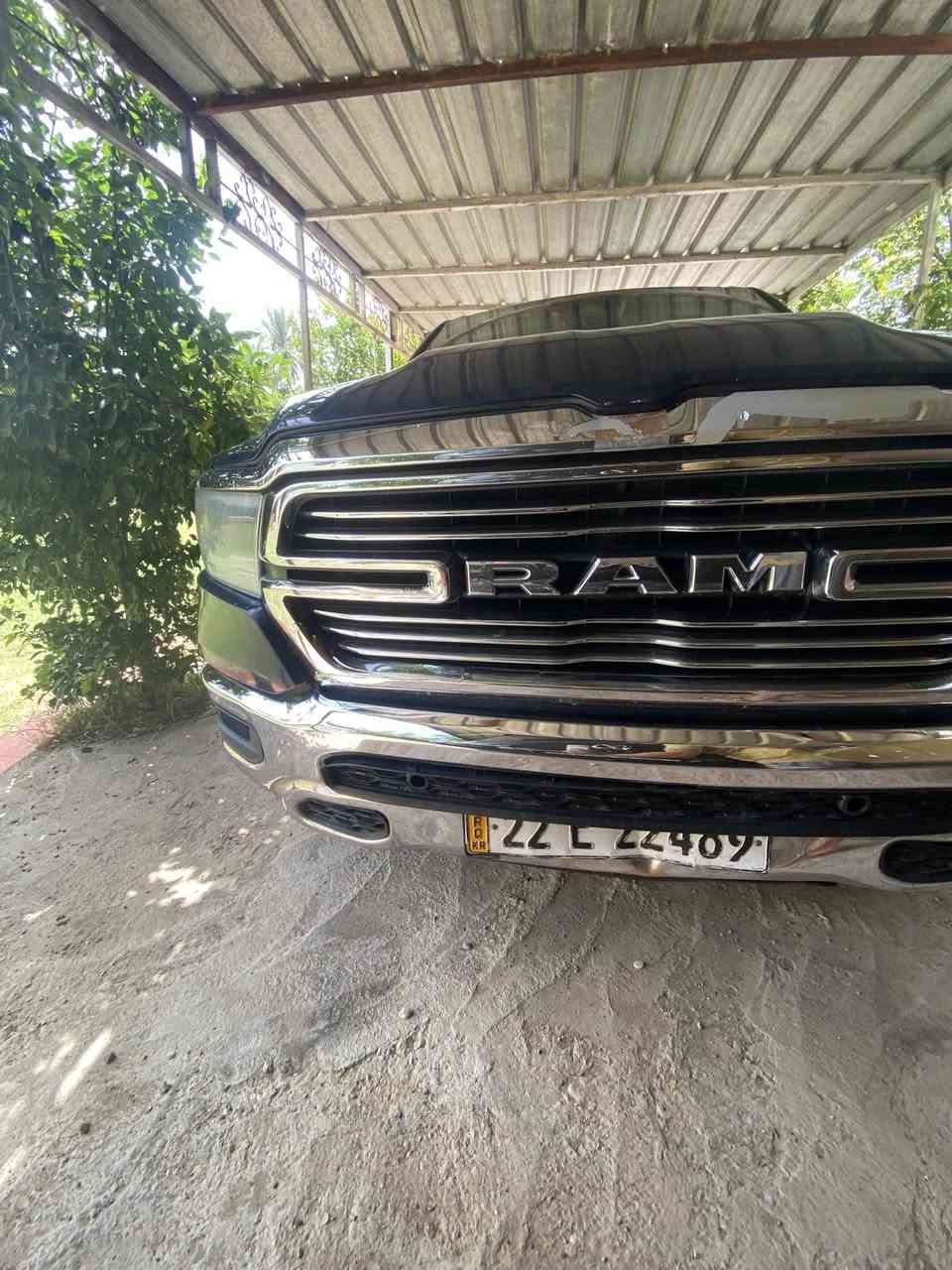 دوج رام Ram 1500 Laramie لارامي موديل 2021
باب طويل / بدي قصير
محرك V8 سعة 5700
فول مواصفات بدون بانوراما

السعر: 260 وبيها مجال
للتواصل:***********
