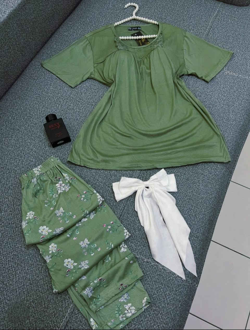 تراكات فانيلا زبده بارده السعر 8 فقط🌼 قياسات متنوعه


**إذا كنت صاحب هذا الإعلان وتريد حذفه لأي سبب، رجاءا أرسل رسالة إلى الدعم الفني**