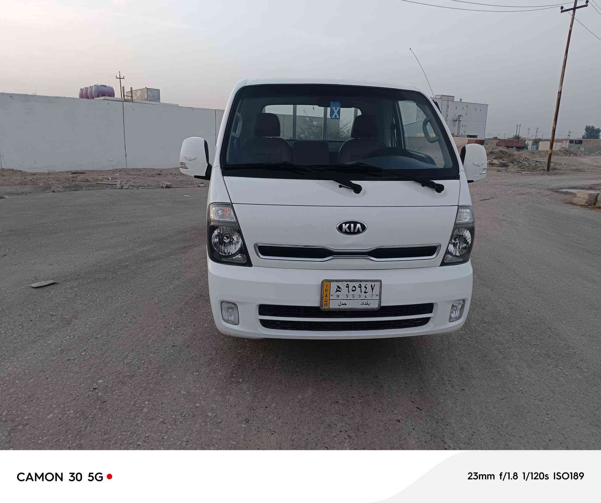 سلام عليكم البيع كيه 2018 رقم بغداد ألماني شرط التحويل مكفوله
محرك وكير وكسن شرط 
تخم تاير صدر جديد 
سياره وضع شركه 
سعره 126 وبيه مجال 
رقم الهاتف ***********
رقم الهاتف ***********
