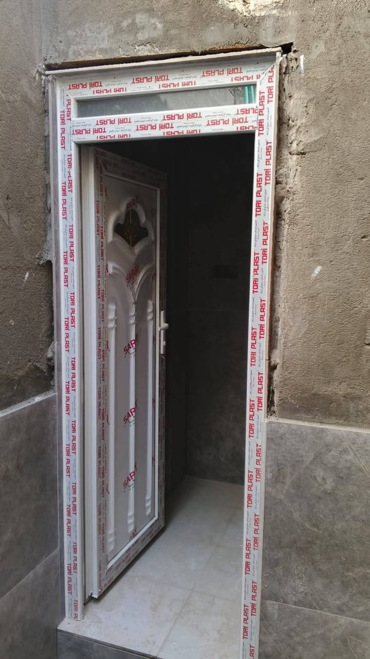 شغل مرتب جودة تدوم ،وتشطيب يفرق 
ابواب المنيوم و PCV بتفاصيل تليق بيكم 🤍


**إذا كنت صاحب هذا الإعلان وتريد حذفه لأي سبب، رجاءا أرسل رسالة إلى الدعم الفني**