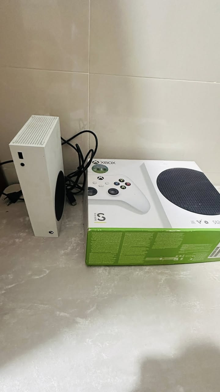 اكسبوكس سيريس اس ٥٠٠ كيكا نظيف استعمال شهرين تواصل ***********
