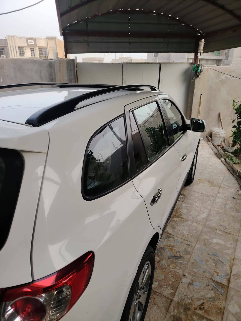 سنتافي موديل 2012
خليجي فول عده البصمه 
الضرر فقط جاملغ الامامي بارد وحافه البنيد بارد والباقي كفاله عامه اكفله 
رقم بغداد باسمي تحويل ثاني يوم 
مكينه 2400 اربعه سلندر 
حداديه جديده تخم تاير جديد 
3 قطع تبريد وتدفئه 
7 راكب 
السعر 135 وبيه مجال 
العنوان حله مركز 
رقم الهاتف ‏‪***********‬‏
