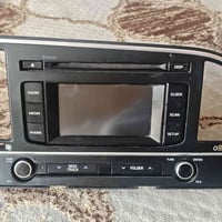 شاشة انتره 17 بلاديه النضافه 100 للبيع سعره 150الف وبيه مجال 077057227...