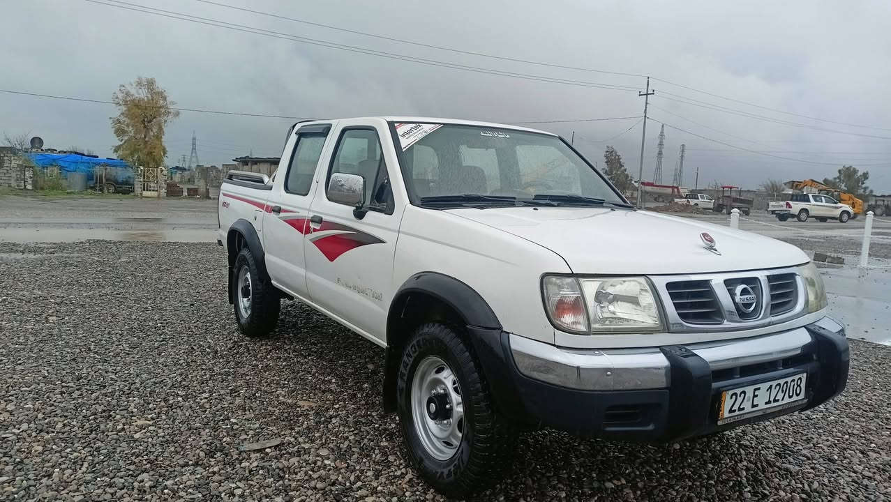 نیسان مودیل 2005 ڕە قم ئە سلێ ڕە قم هه ولێر
تە نهادوو پە ڵە بویاغی هه یە 
بە شە رتی گێر مە کینە ئە کسل دە بڵ ئە کسل 
چوار تایە لوک دە فتە ری بە نزینی بۆ کراوە 
سعر 
112گە ڵاو مە جالە 
شۆێن چم چماڵ 
ژم 
***********
***********
