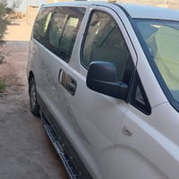 ستاركس للبيع مديل ٢٠١٦ سياره باسمي  تحويل ثاني يوم سياره مكينه سبلين س...