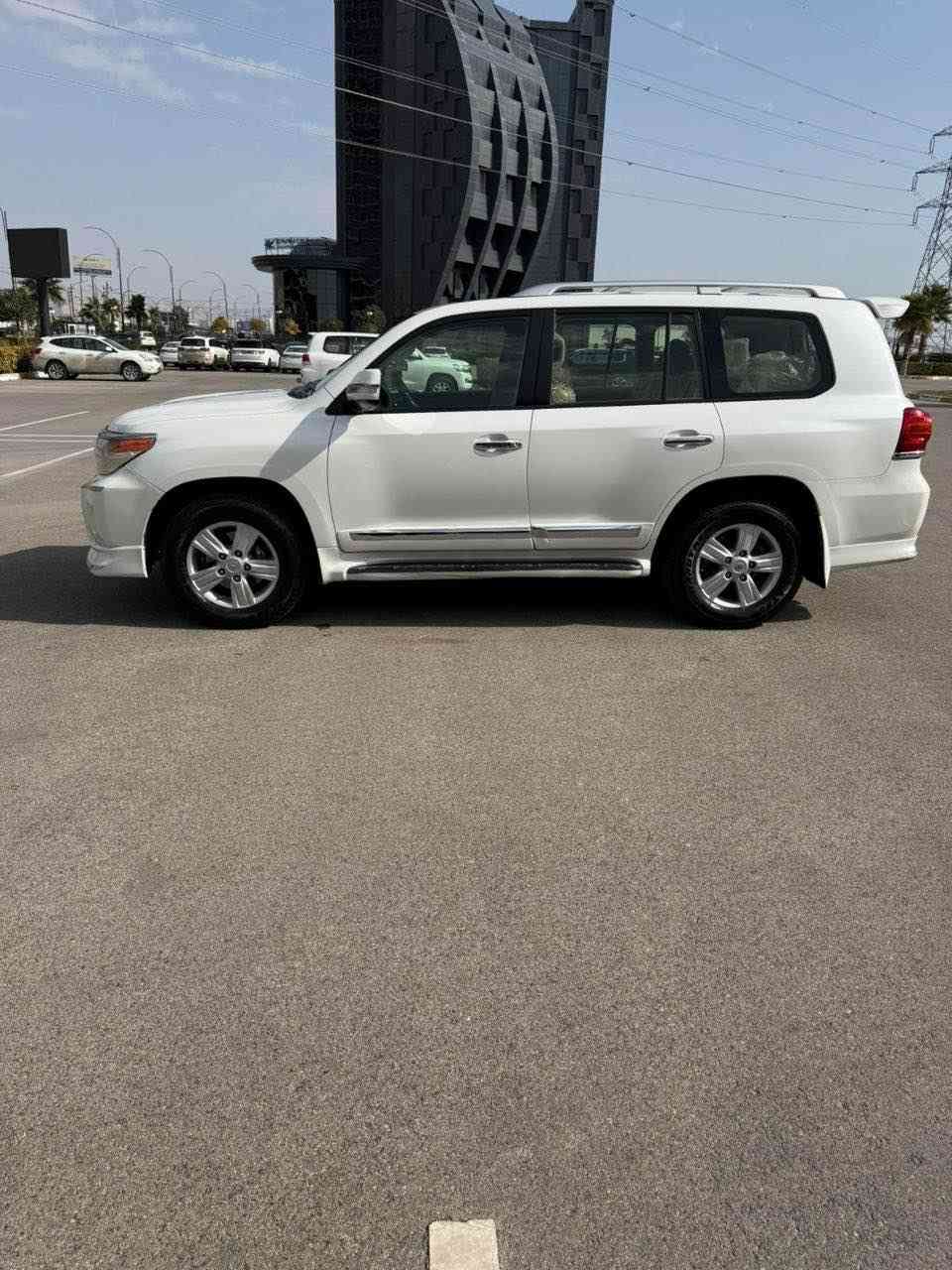 لاندكروزر 2012 فطيم v8 خليجي سعودي 

المحرك 4700 
محرك جديد غير مفتوح 
ماشيه 145 حقيقي 
ثمانيه سلندر 
حساسات 
سلايد 
كشن جلد كهربائي السايق 
بصمة 
ايرباكات 
رقم شمالي (دهوك)
تايرات جديدة 
سنوية جديدة 2030 
هزة جديدة 
بدون غرامات 
صبغ مؤشر بالبونت دائرة الحمرة فقط 
تحويل مباشر باسمنا 
السيارة عندنا من 2015 
السعر 370 و مجال دهوك, العراق


**إذا كنت صاحب هذا الإعلان وتريد حذفه لأي سبب، رجاءا أرسل رسالة إلى الدعم الفني**