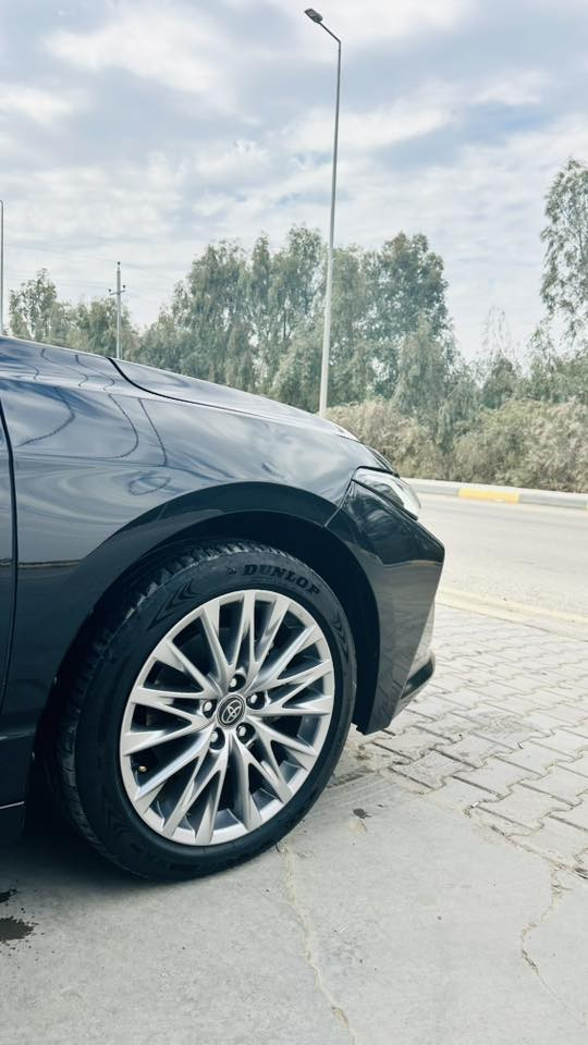 للبيع  افيلون موديل 2024تجميع الصين فول مواصفات بني رامه هايبرد محرك 4حجم 2500بيه قطعتين  بدون دواخل بنيد وجاملغ الخلفي تترقم بغداد ماشيه 16الف المكان واسط الزبيدية 
***********
