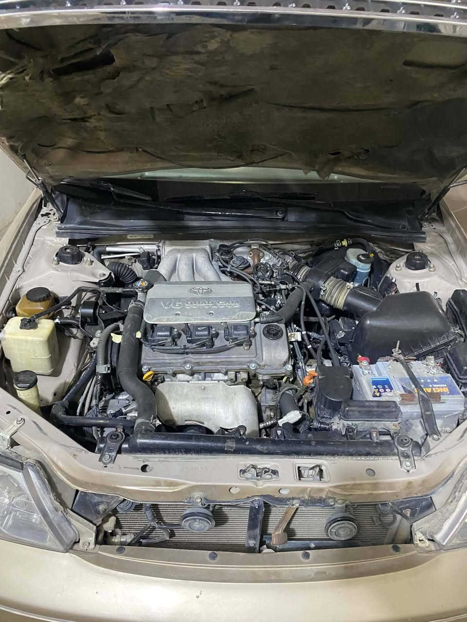 بيها 3 قطع رش بدون معجون
دالسلام عليكم تيوتا افلون موديل 2001 خليجي كير محرك بشرط تبريد ثلج تدفئه نار تخم تاير جديد سبير جديد صدر امامي خلفي جديد. السياره احلى من الصوره.  مكان السياره تكريت  لاستفسار اكثر اتصل على الرقم ‏‪***********‬‏
