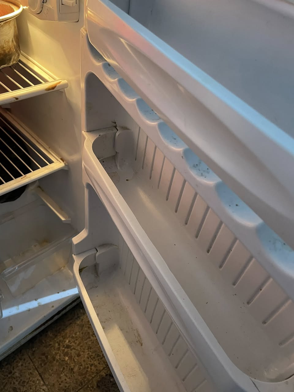 ثلاجه 10 قدم للبيع تكفي 4 نفرات السعر 100 الف /بغداد


**إذا كنت صاحب هذا الإعلان وتريد حذفه لأي سبب، رجاءا أرسل رسالة إلى الدعم الفني**