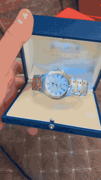 لندن سويسريه الصنع اساسيه بالكامل مع العلبه لوووك القطعه علي جودي لتصليح جميع انواع الساعات بغداد الجديده مقابيل البريد ***********
