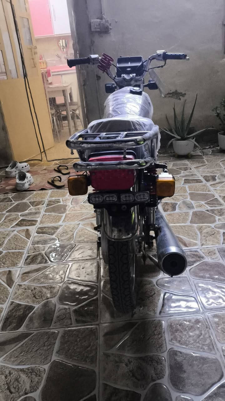 سلام عليكم للملاحضه تصوير قديم دراجه نامه للبيع موديل (22)دراجه حلوه اونضيفه اوبيهه كم شغله امبدله السعر(750)قفل للستفسار اكثر الرقم***********
