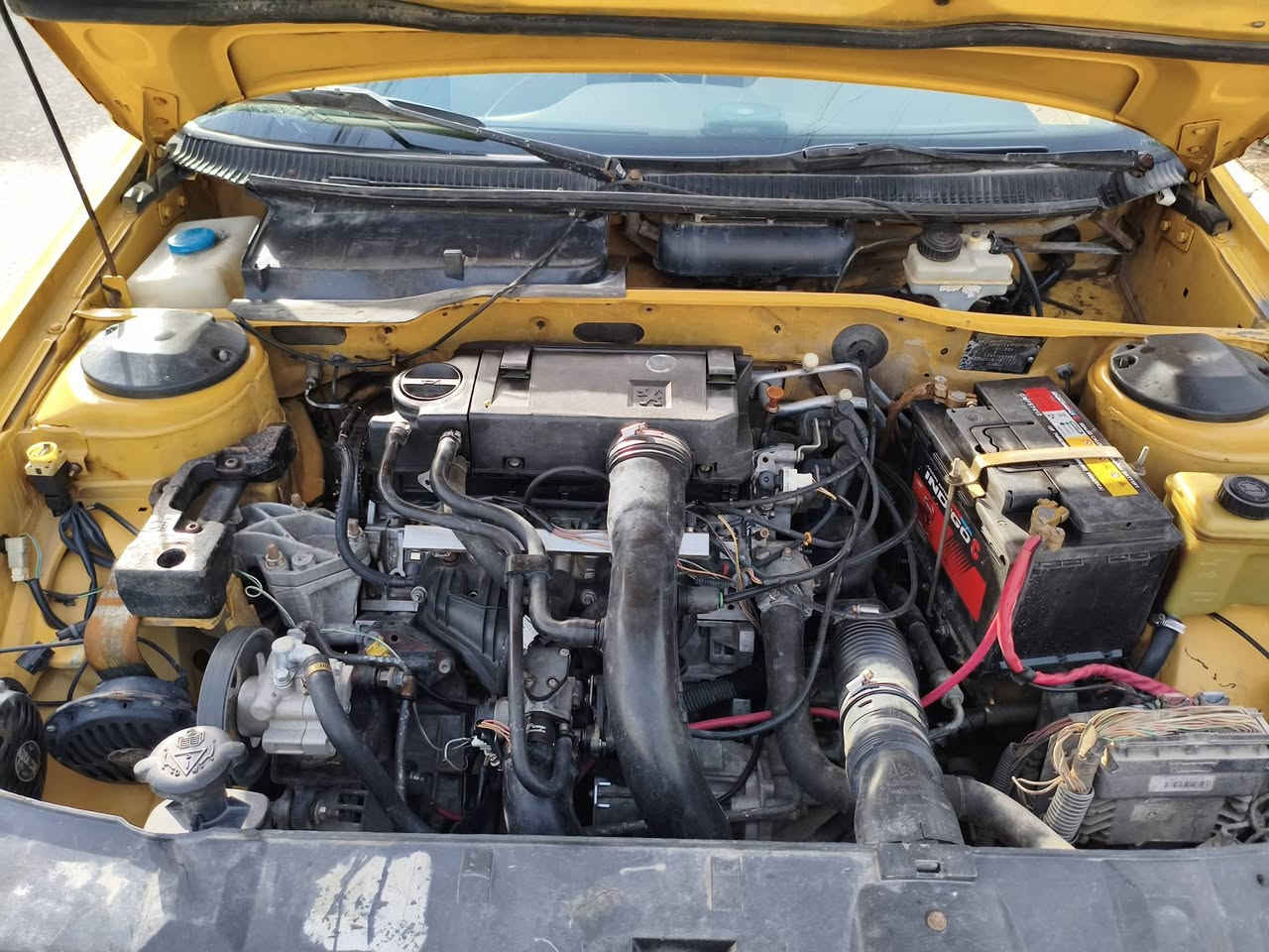 بيجو موديل 16 رقم ميسان  تبريد تخم تاير كير خير من يم الله  مكينه بيه بخار حداديه جديده دواخل جديده السياره نضيفه وحلوه مكان السياره قطاع 30 الاتصال او المراسله على الرقم *********** السعر 27ورقه وبيه مجال للطيبين
