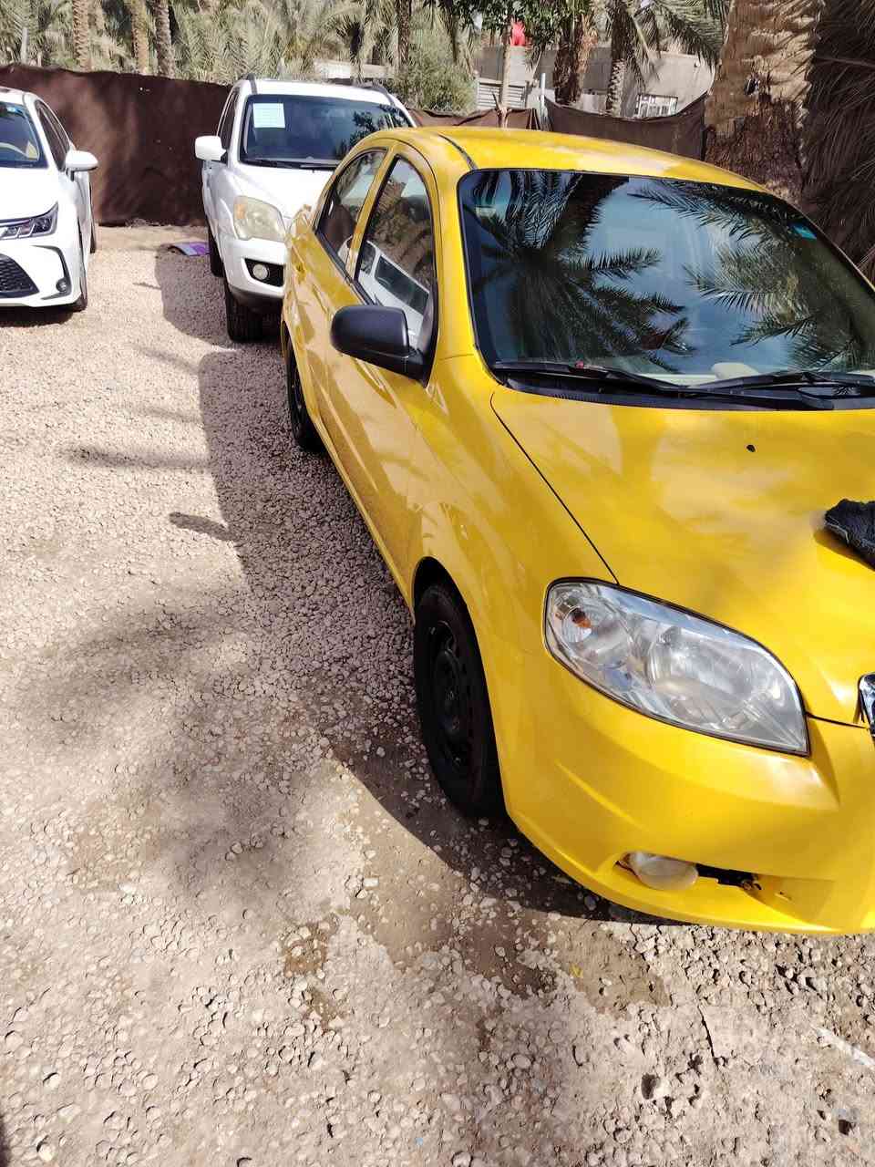 يالله سلام عليكم افيو خليجي محرك مفتوح 2009 حلوه وجاهزه ظربته بس بنيد مكينه كير حداديه كله جديد رقم نجف انكليزي بسمي سنويه ال 31 هزه جديده  للعلم السياره كير عادي  مكاني الديوانيه با دغاره  سعره 53 او بيها مجال للطيبين ***********
