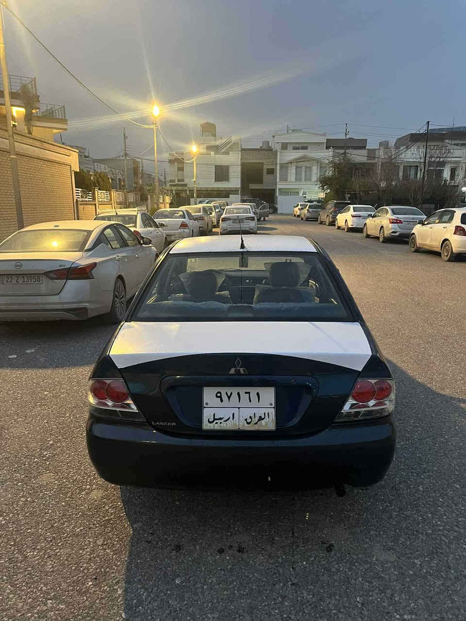 مسته ر بۆشى لانسه ر 2010
٣ پارچه سبوغ پيشى كه مه كى هه يه 
گێڕو و مه كينه به شه رت كاره بايات به شه رت
فول مواسه فاته ته ٤ جام كاره باى گێڕ تۆ ماتيك 
مه كينه بچوكه سايه ره كى جوانه 
به ناو كردن به شه رت غه رامه به شه رت 
*********** أربيل, العراق
