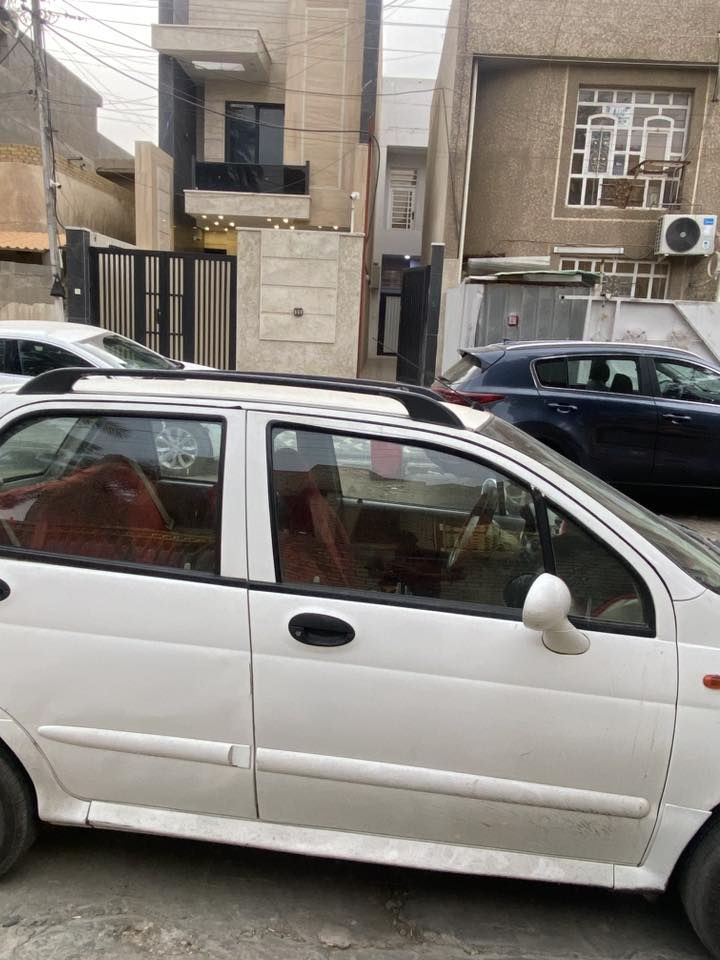 السلام عليكم كيو كيو موديل 13سياره بلادي هزه جديده وسنويه تدفئه وتبريد شغالات سياره نضيفه سعر 33وبي مجال مكان حي اور ***********
