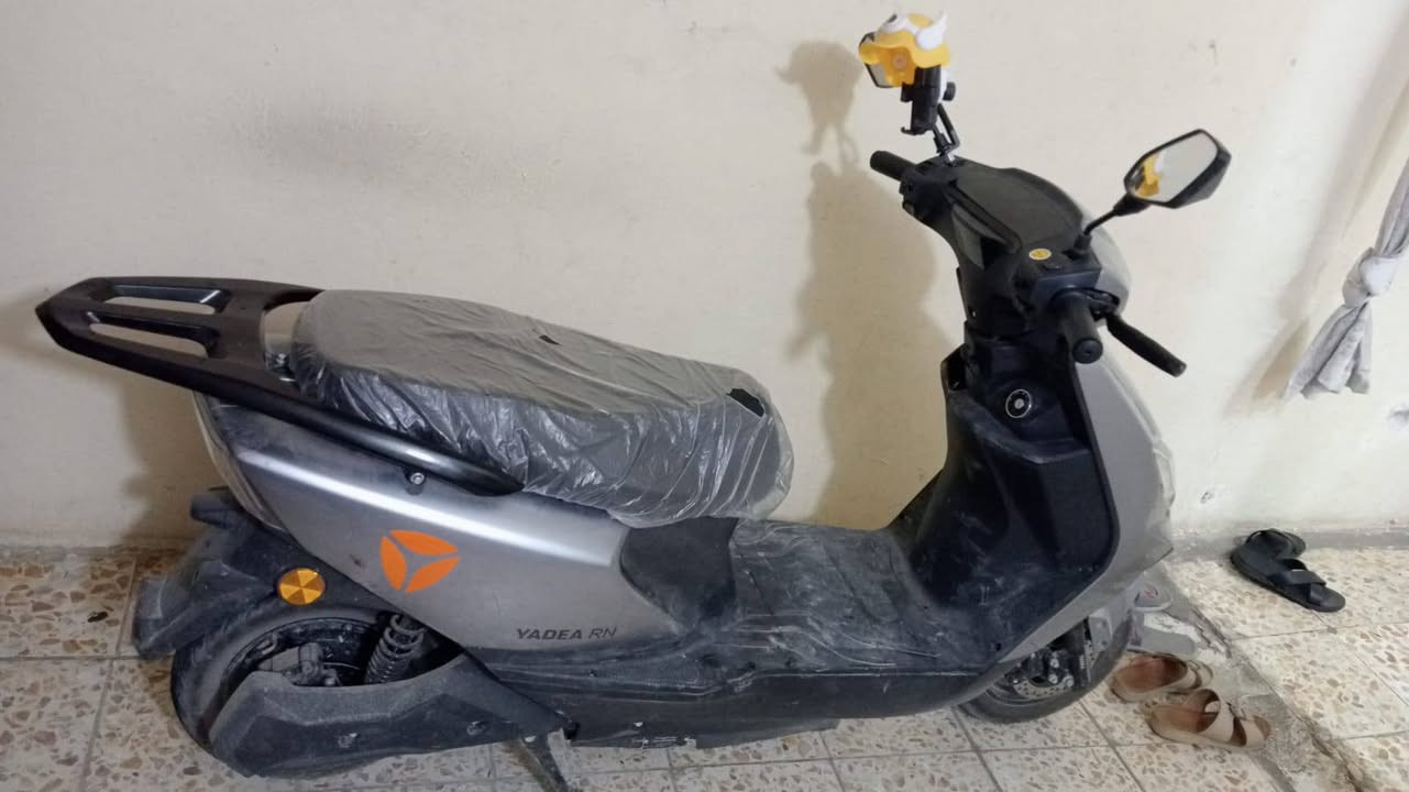 السلام عليكم دراجه كهربائية للبيع RN نمرتين مقفوله من شركه ستخدام شهر سعر بواحد وبيهه مجال+يجي وياهه صندوق وجلده ارضيه (تصال واتساب ***********)

