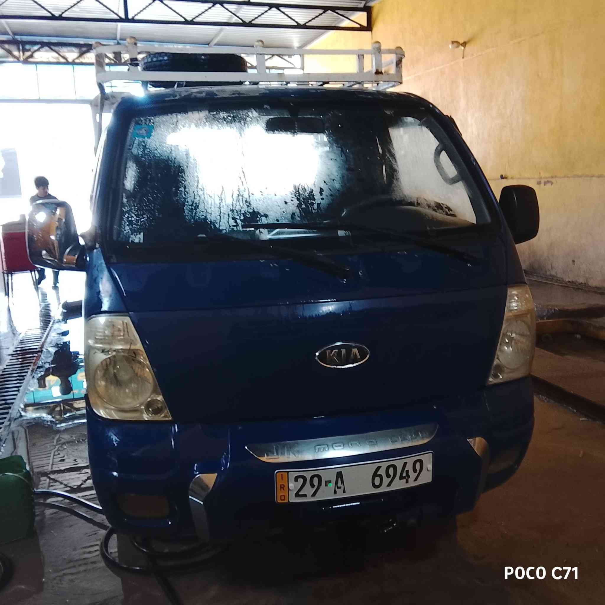 سلام عليكم كيه حمل البيع موديل 2011رقم واسط دولي محرك 2700سعر 75وبيها مجال مكان     نجف رقم الهاتف ***********
