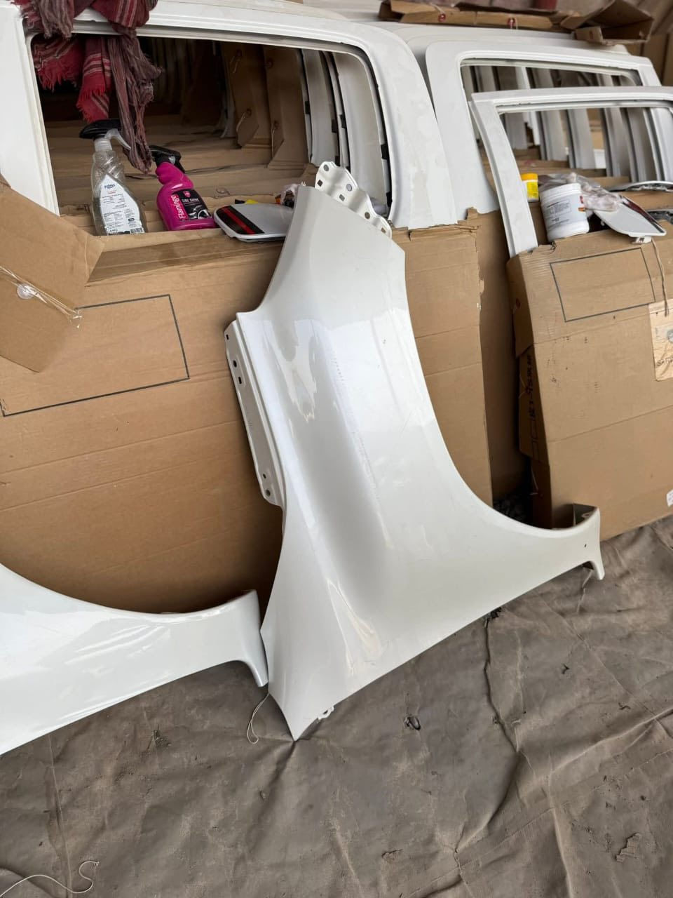 محلات الاصيل
***********

تم بحمد الله وصول حاوية ادوات بيكم تفصيخ فتح اصلي + اصلي شركة + تجاري جميع موديلات الهايلوكس 2006-2025 جميع الفئات 

بيكم ناصي 
بيكم ادڤنجر 
بيكم TRD
بيكم GR
بيكم سعودي الناصي والعالي 

متوفر  دعاميات ، بنيد ، چاملغ ، ابواب ، باب بدي ، لايتات وبگ لايتات ، مرايات ، 

يتوفر توصيل جميع محافظات العراق 

العنوان :- بغداد - الطالبية - مقابل مطعم الصادق
