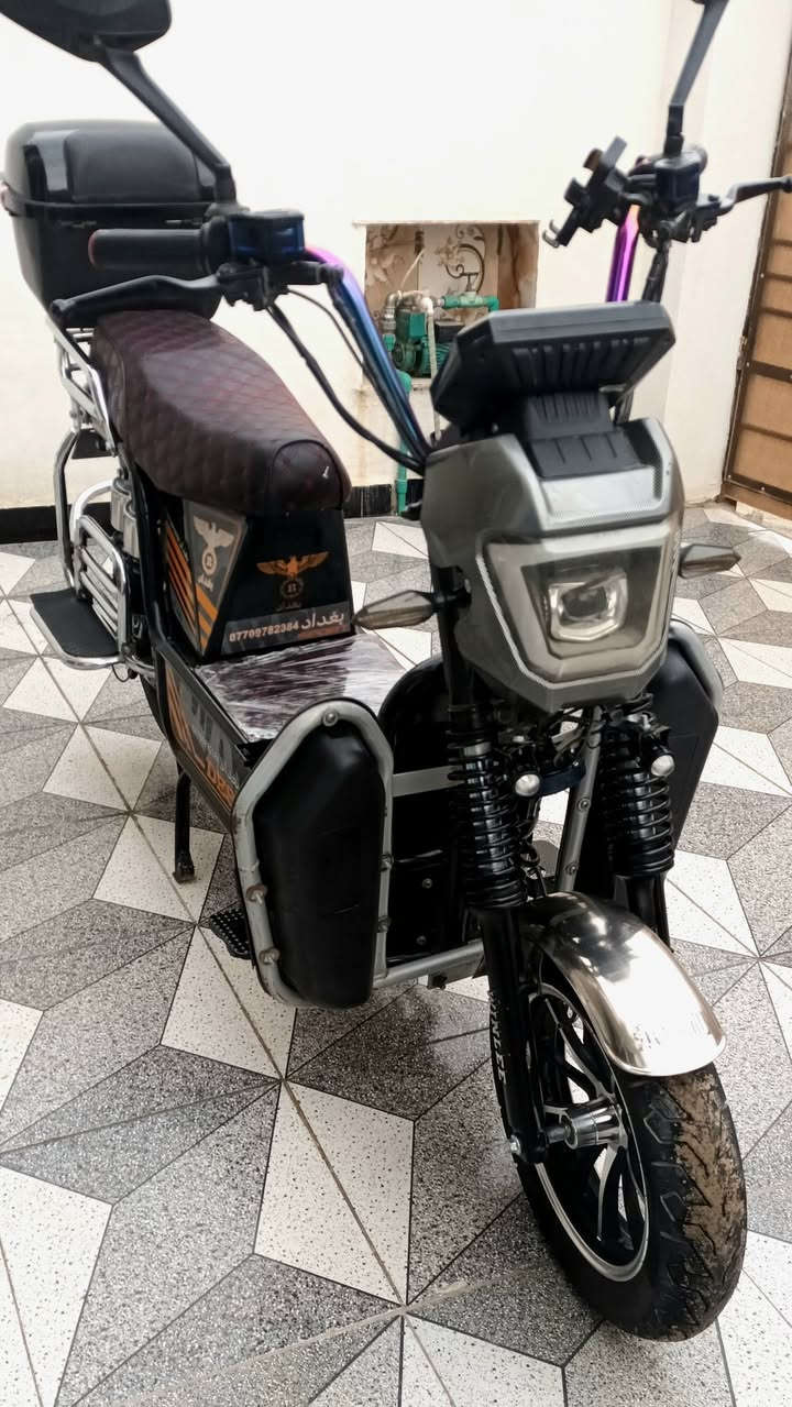 السلام عليكم
 للبيع جبلي  2025 نضافه فول
نضام سويج +بصمه اصبع+بصمه تشغيل عن بعد
6باتري بطاريات  فول شرط فحص
بطاريات الوينلي 32امبير ا
ماطور نظيف جدا 
دبل اشاره/نضام ار رجوع للخلف 
ستيرن ملون  4سرع
لايت زنون اضافي رماش عالي ناصي 
سعر 625وبي مجال بسيط حك جيه
 عنوان صقلاويه شهداء الثانيه 
او قرب مول فلوجه 📍🚩
(تريد تشتري خاص مارد ع تعليقات)
استفسار اتصال &
***********
***********واتساب
