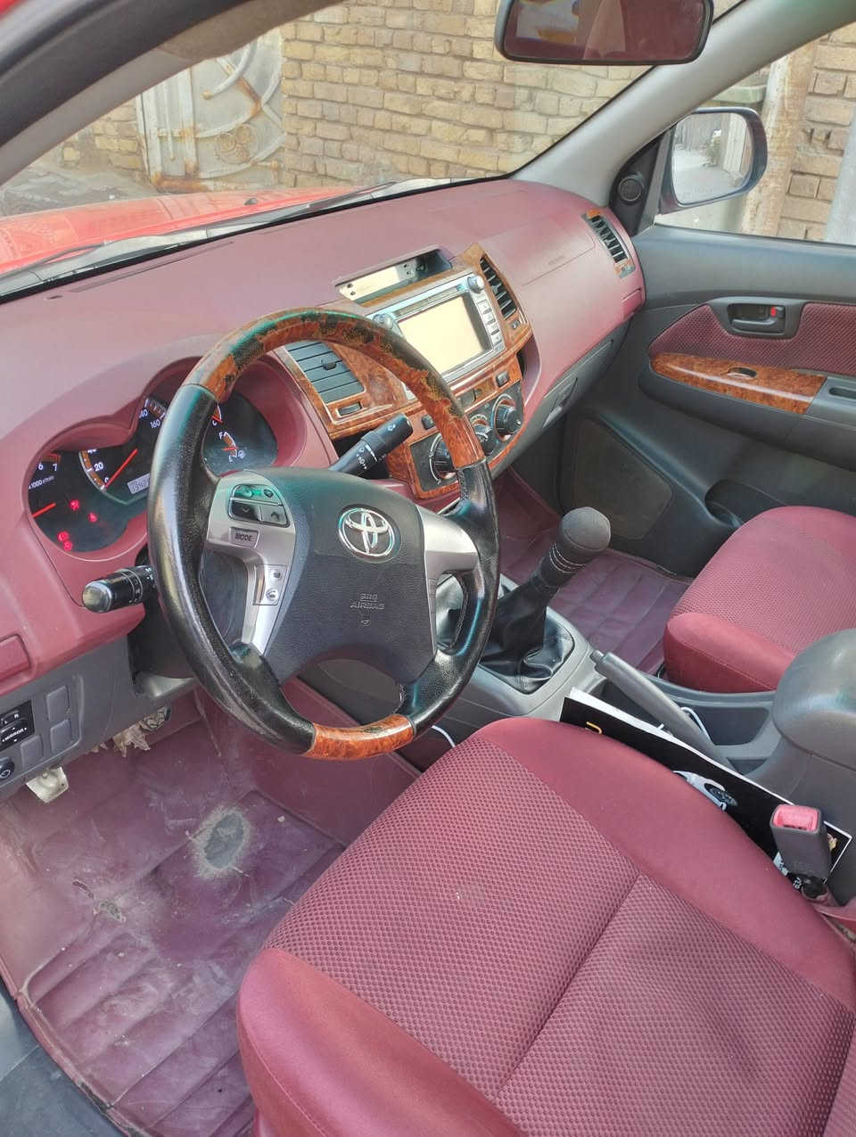 2015 رقم ميسان سياره كفاله من ضربه اوصبغ كيرعادي  شاصي 19 كويتي مكان سياره واسط لسعر 198$ بيه مجال اي ستفسار على هذا رقم ***********
