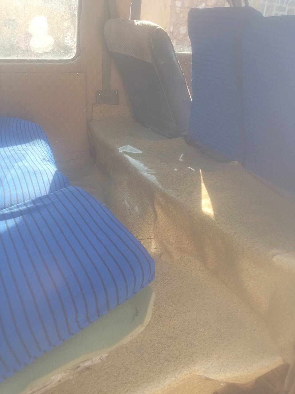 كيه بسته لبيع موديل95رقم بابل لماني مكينه وكيروكسن ستوهن شاديهن حاويه حداديه جديده عليه هيه185ومرورمصفره سنويه 26يله تنفذ مكلف بل نشراسعر18قفل قفل قفل مكلف بل نشر***********
