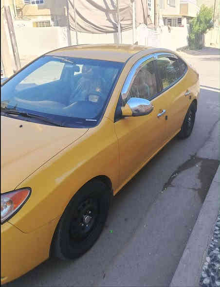 سلام عليكم من رخصه الادمن النتره 2010 وارد أمريكي رقم بغداد انكليزي باسمنا مصفره هيئه وغرامات سياره اخت الزيرو ماشيه 94 صبغه وحده  عدنه من2010 حتى المنفيس  بيها مكفوله كفاله (من المعجون والضربه ومن أي دواخل) حادثها بنيد السياره ليبل واحد مكينه وكير خيرمن الله تبريد ثلج صدر امامي خلفي جديد السياره ابد ما مشتغله تكسي العنوان بغداد مدينه الصدر رقم *********** السعر 115 وبيها مجال بسيط
