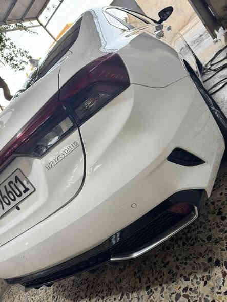 سلام عليكم كي 3 موديل 24 فول مواصفات رقم اربيل 
داخل ابيض 
مري طي 
هيتر مري 
سياقه ذاتيه
توقف ذاتي 
حساس امامي خلفي 
كشن كهربائي 
ملاحضه بيهه بارد جوه بك لات بصيط 
مكان بغداد 
 السعر 145 $/
***********
