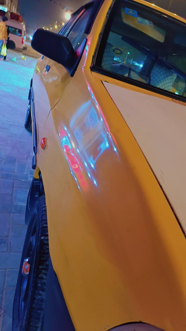 سلام عليكم سايبه موديل 2009 كفاله ماعده شبرين بجاملغ الخلفي صدر جديد رقم انكليزي بغداد هيه وغرامات صفر  صواصي كفاله الاتصال ***********
