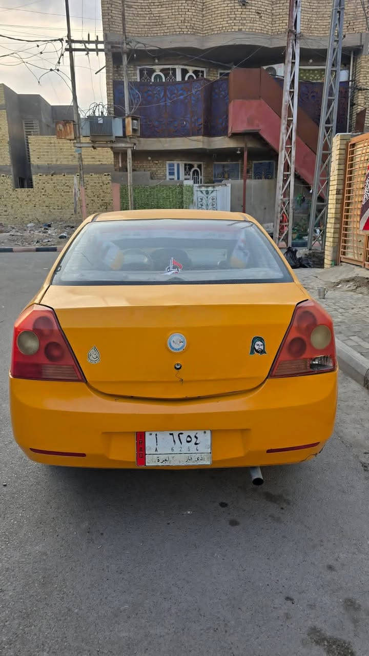 للبيع جيلي ام كي  موديل 2013 رقم ذي قار مشروع وطني تحويل ثاني سياره حلوه وجديده وجاهزه خير من الله بيها بس طخه بجاملغ الخلفي يم القبغ البانزين ومعمر الباقي بلاد مكاني بالكوت وراعيها يمي السعر 25 وبيها مجال
***********

***********
