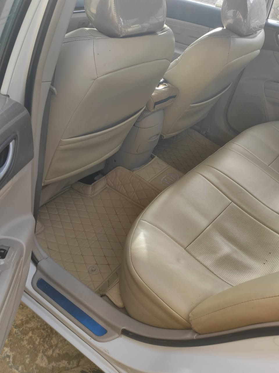 خليجي فول مواصفات فتحه كشن كهربائي 2007 سته6 سلندر مكفول بيه فقط بابين صبغ اثر شخوط رقم مميز بغداد  ***********
