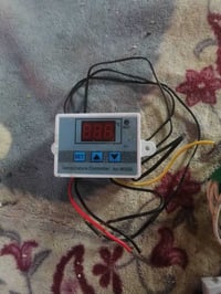 جهاز رطوبة • بطاريات فقط • جديد