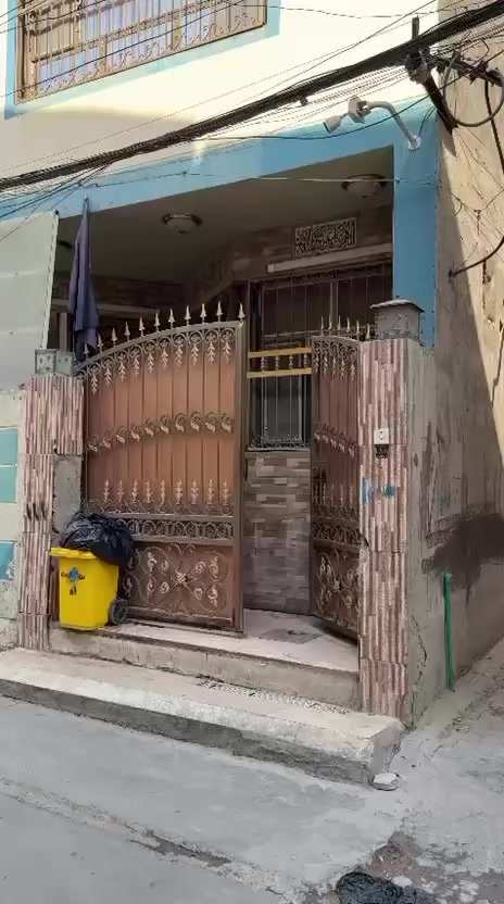 …للبيع…
🏡بيت حديث للبيع

📐مساحه = 80 متر - واجهه = 9 متر

🏯طابقين و نص 

📍- الكريعات - القصور - قرب شارع حيدر ابو دهن

✅ كراج - نعم

❇️ زراعي سند 25

💰 السعر الاجمالي 170 مليون قابل للتفاوض

↔️ عرض الشارع 6متر 

✨بيت كلش نظيف و مرتب بناء درجه اولى

—————————

☎️للتواصل و الاستفسار ***********

مكتب الحاج للعقار
