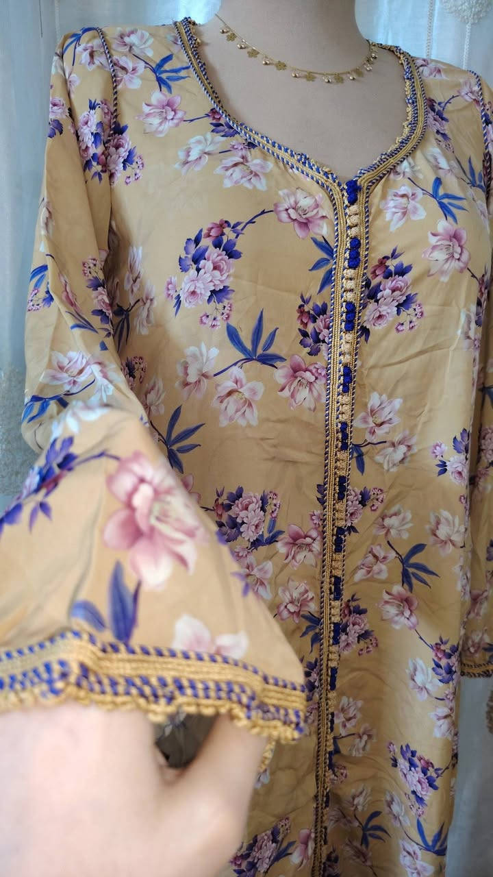 منو تلبس وزن 80_90
سعر القطعه ب 6 لان داصفي بضاعتي


**إذا كنت صاحب هذا الإعلان وتريد حذفه لأي سبب، رجاءا أرسل رسالة إلى الدعم الفني**