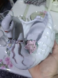 تحفية بجعة • للتقديم • حجم كبير