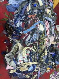 اربطه رجالي درجه اولي تصفيه مخازن متوفر العدد 1000 قطعه بشليف 07809304...