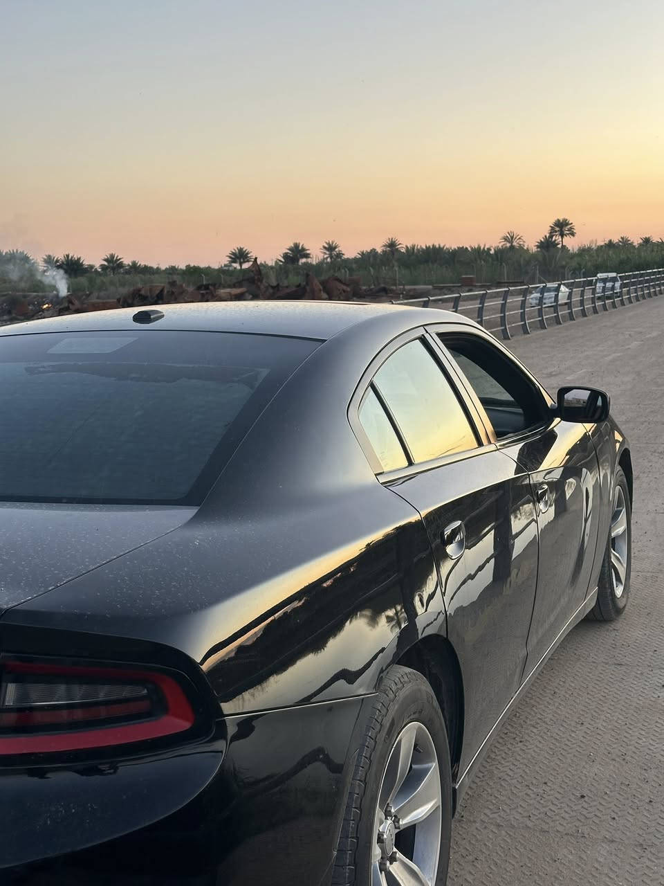 جارجر للبيع موديل 2017 خليجي سياره كلين بيه بارد باب عكس السايق شي بصيط كفاله من الصبغ سياره فول ماعده ردارات كشانه تبريد تدفئه سياره جاهزه ماتصرف عليه لو ربع رقم اربيل السعر 225 ورقه وبيه مجال شي بصيط 
سنويه ال 2028
الهاتف *********** 
المو شراي ليتعبني
