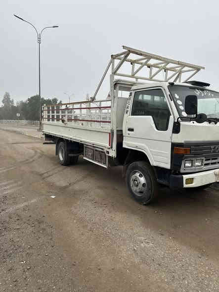 داينة تيوتا 5 متر
تخم تاير جديد
محرك 14 جديد
سيارة جاهزة 
ويالة 17 ونص بلادي
رقم بغداد
العنوان ديالى بعقوبة 
سعر 80 ورقة وبيهة مجال
الرقم ***********
مكلف بل نشر خابر على رقم هوة صاحب سيارة
