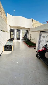 منزل للبيع • ١٠٠م • شارع السچة