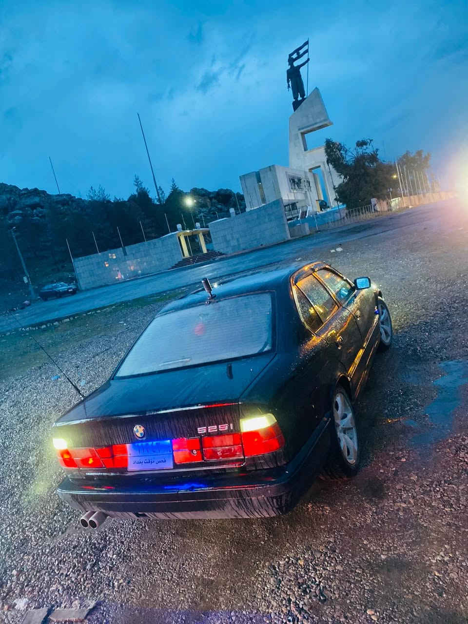 سەرەتا بەناوی خوای گەورەو میهرەبان🤍
bmw e34 525i abs 1991
ڕەنگی ڕەش
مۆدیل ١٩٩١) پەشت و پێشی لەسەر بیلادیە 
٥٢٥ گیر ئۆتۆمەتیک  مەکینە کەپس 
 ویلی و تایەی لۆکی زۆۆر جوانی لەسەرە
عام بۆیاخ لەسەر سەخەی یەک دەنکە ماحجونی نیە  
٤ جام کارەبا و قوفل مەرکەزی 
تەبەریت لەسەر سویج 
سلایت بەشەرت هەموو کاربای بەشەرت 
ئاوێنەکانی کارەبایین 
گێر و مەکینە و   و بڕوە و موس و هەموو گیانی بەشەرت مالێ دۆستە و سەیارەی مەعرەز نیە 
سعری ٣٠ گەڵا و مەعامەلەیەکی برایانە 
ناونیشن ڕانیە 
مشتری نامە بینرا مەشتری نیت سەرم مەهیشەنە 
لەگەر رێزام بۆ ئادمین❤️ رانية, السليمانية


**إذا كنت صاحب هذا الإعلان وتريد حذفه لأي سبب، رجاءا أرسل رسالة إلى الدعم الفني**