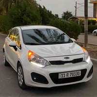 للبيع كيا ريو 2012 وارد امريكي حادث بسيط باب السائق وصبغ بيها قطعتين و...